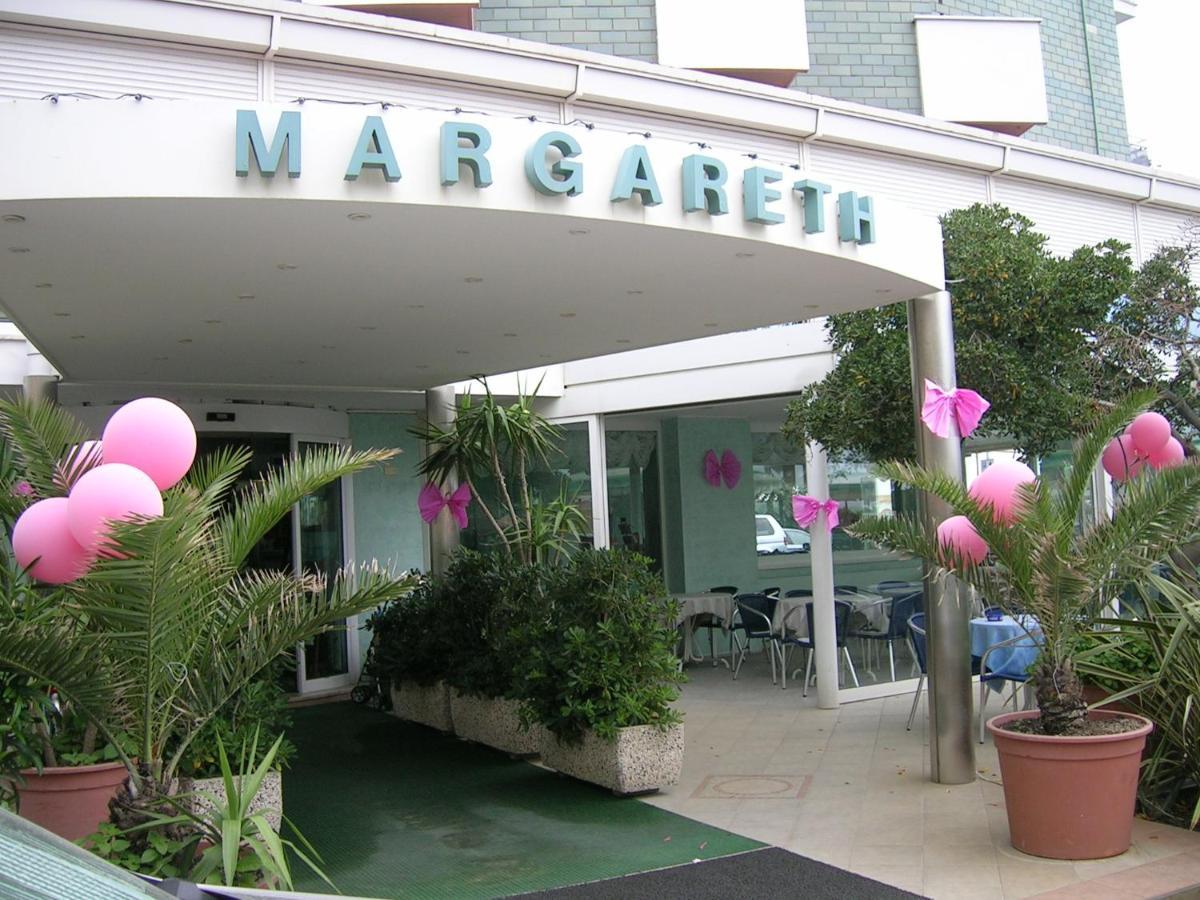Hotel Margareth Riccione Buitenkant foto