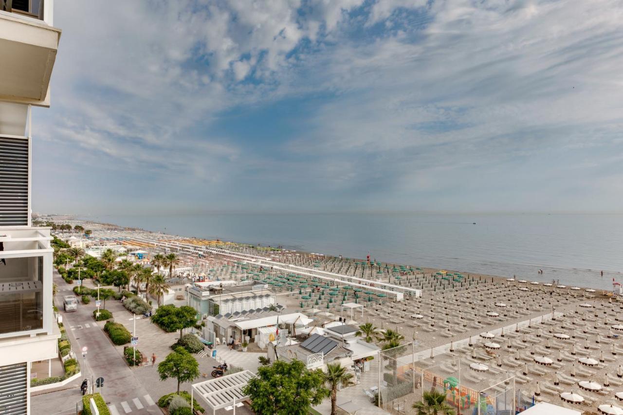 Hotel Margareth Riccione Buitenkant foto