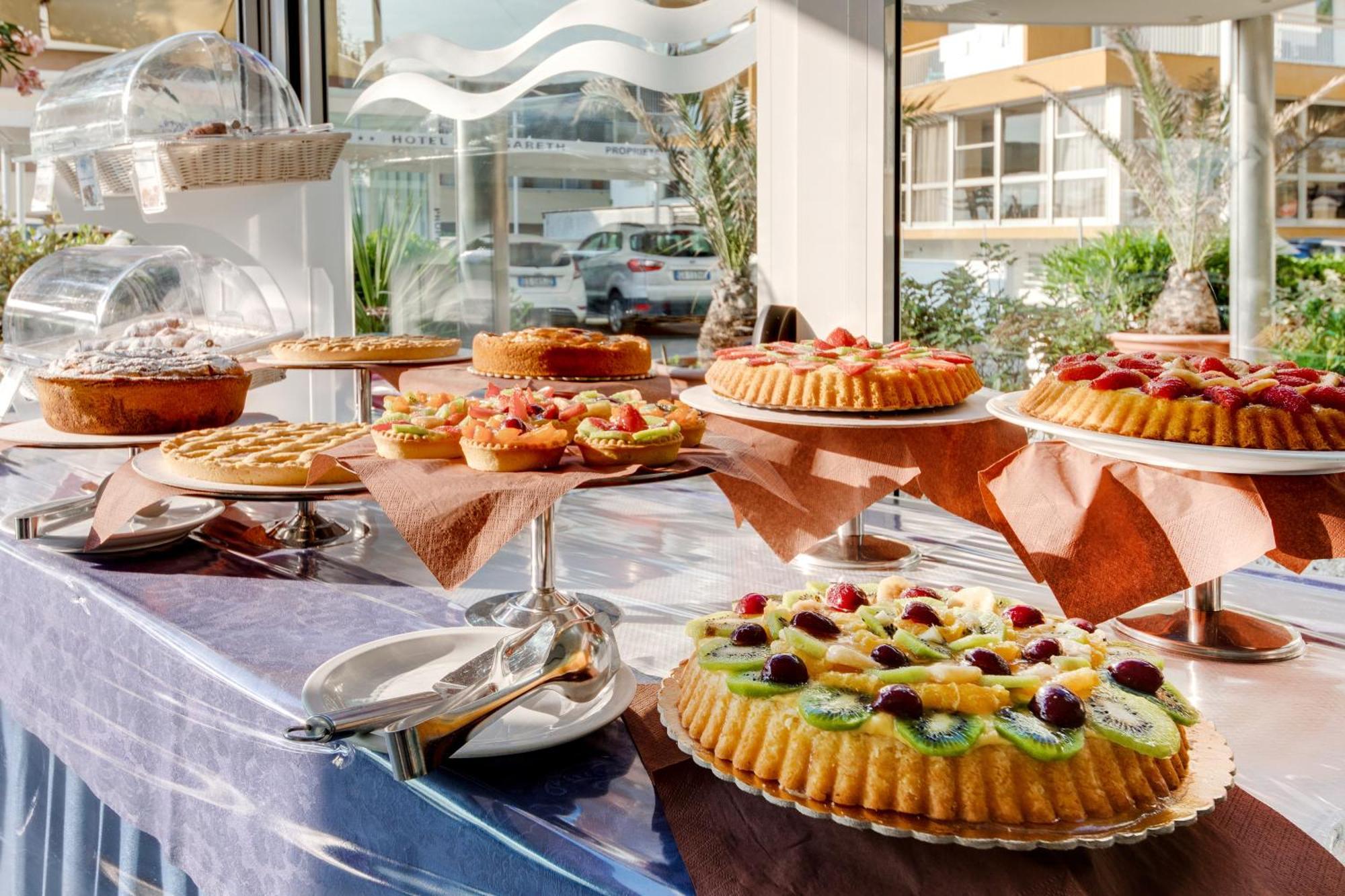 Hotel Margareth Riccione Buitenkant foto