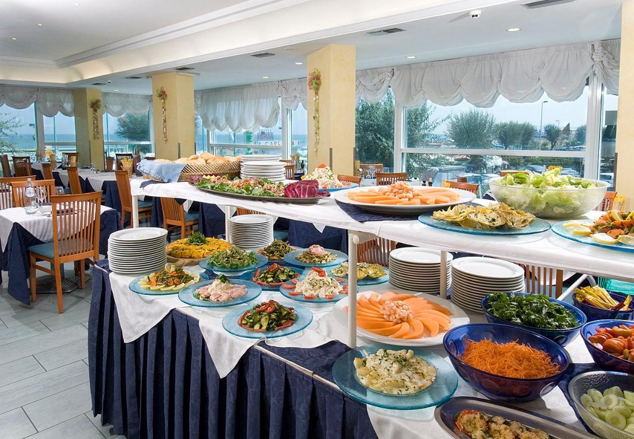 Hotel Margareth Riccione Buitenkant foto